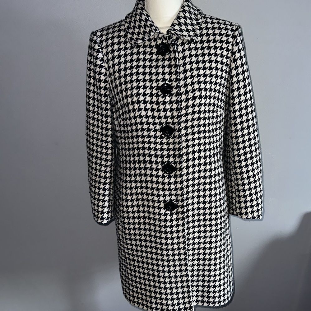 🌸HP🌸 Ann Taylor Petites Houndstooth Coat!